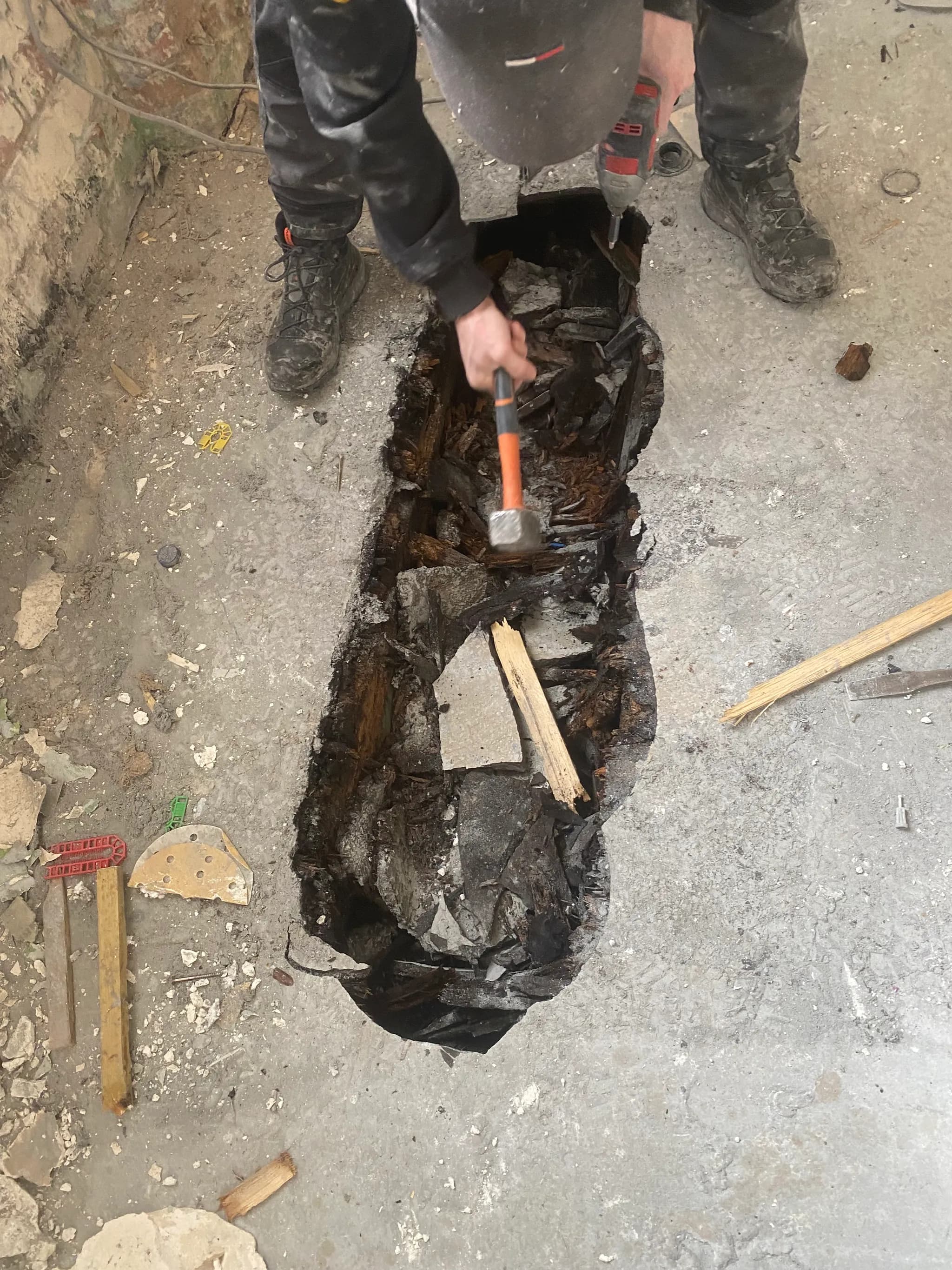 Couch Co Showroom 2 - Image 8