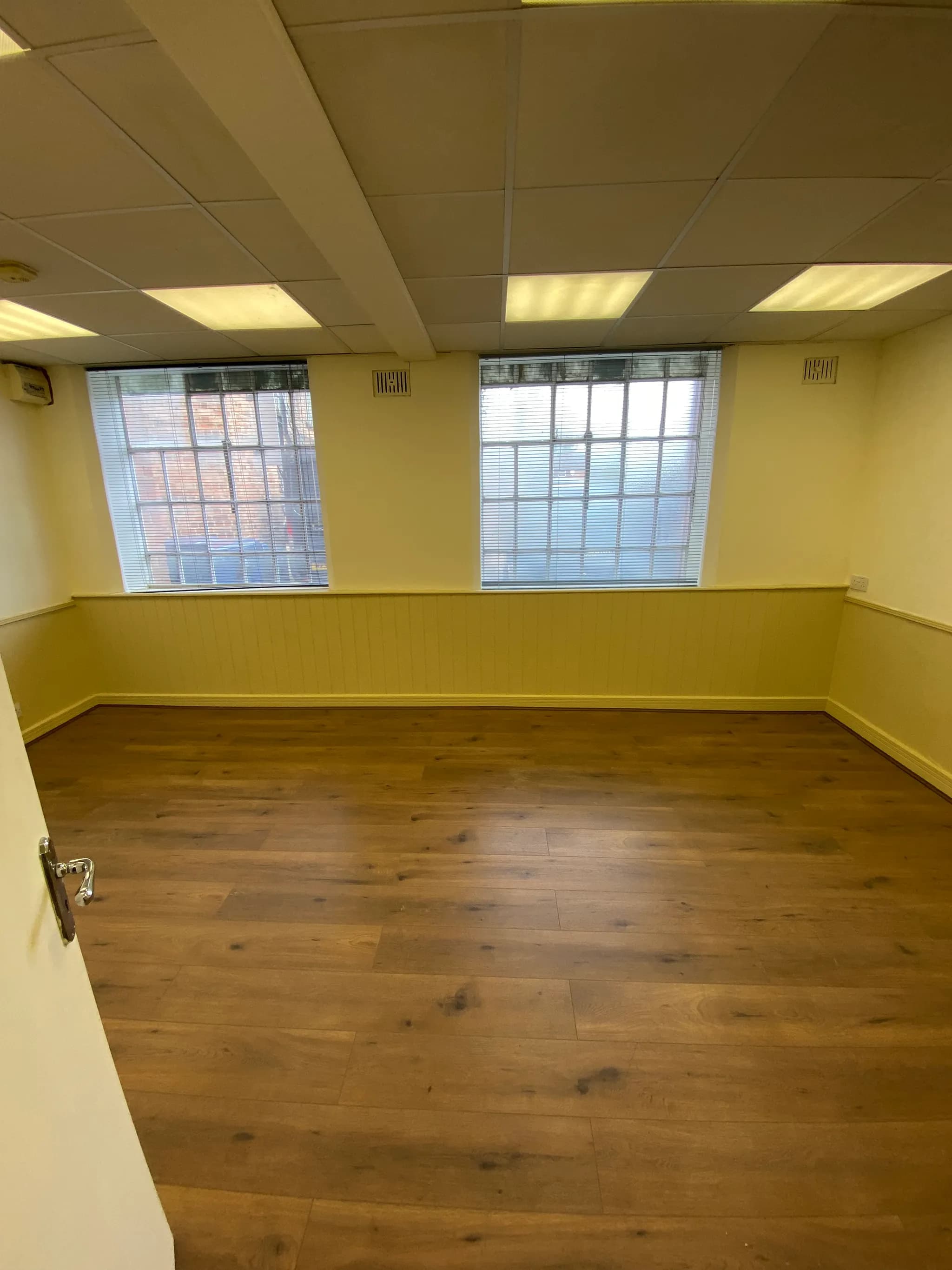 Couch Co Showroom 2 - Image 15