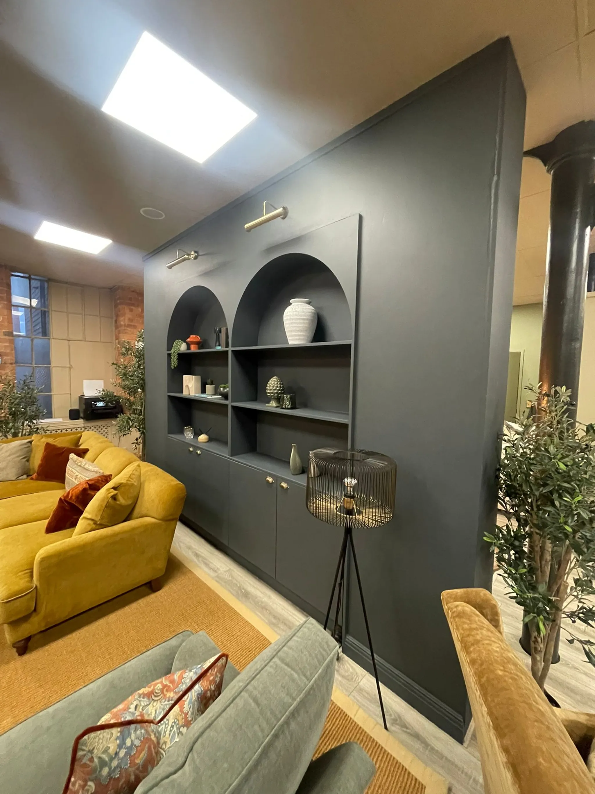 Tamarisk Showroom - Image 5